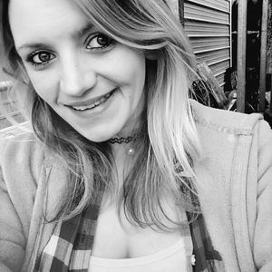 Meet your Posher, Myra